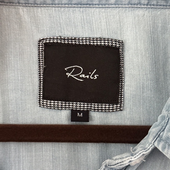 Rails Fiona Chambray Sleeveless Collared Romper Blue Women's Size Medium - Picture 7 of 12